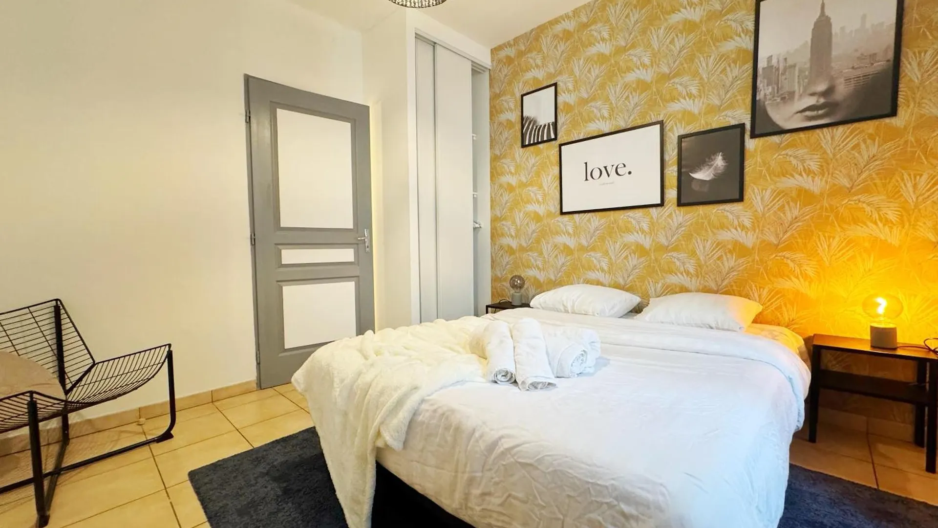 Suite Julius Lyon Daire
