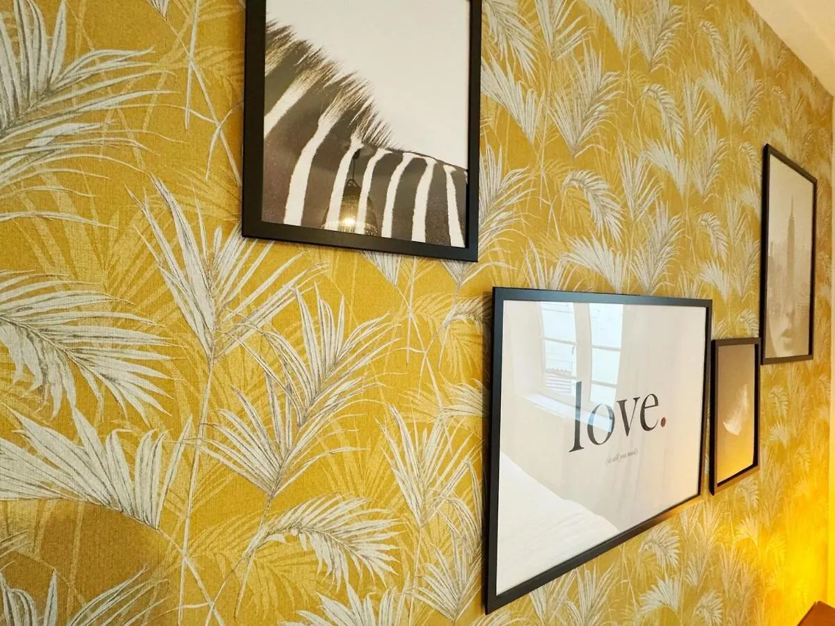 Suite Julius Lyon Fransa